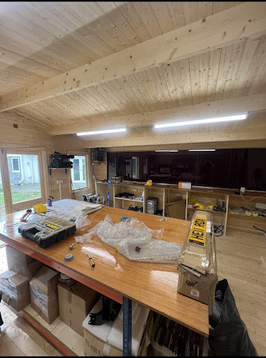 Ollie Parker Electrical - Thumbnail