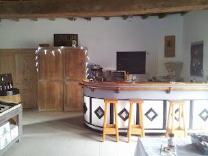 Photo n°2 de Festiv-Ain EURL Patrick Couture à Cormoranche-sur-Saône (Caviste)