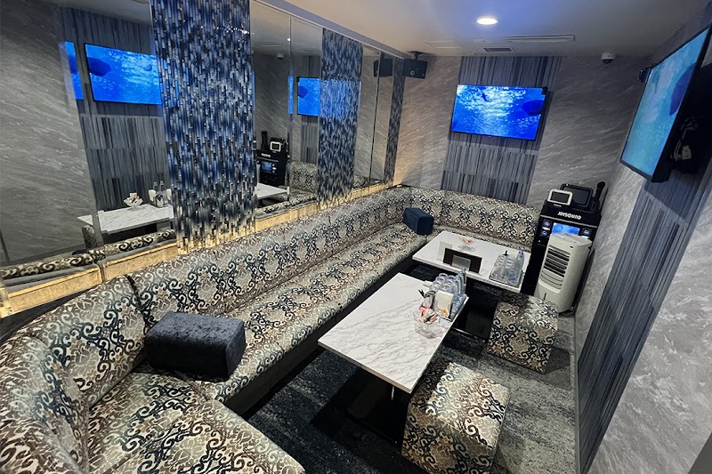 キャバクラClub IRIS ミナミ