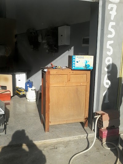 Photos of Entreprise De Plomberie &Eacute;tanch&eacute;it&eacute; BtH