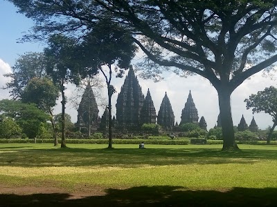 Photos of Candi Siwa