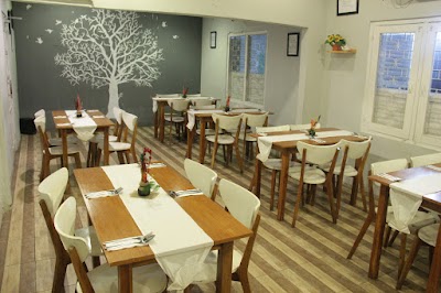 Photos of PETERSELI KITCHEN