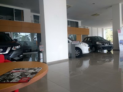 Photos of Nissan