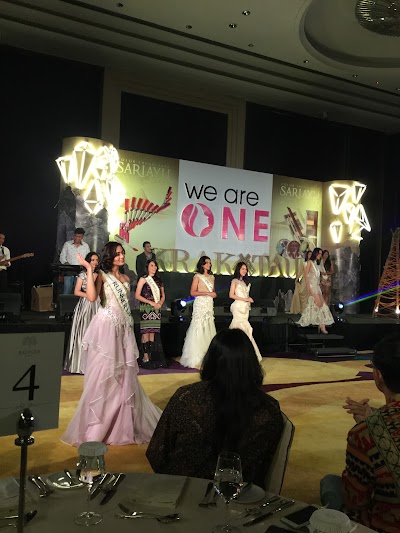 Photos of Joni Cosmetic & Jewelery