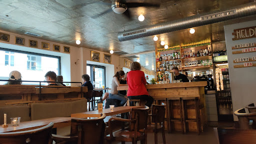 Heldenbar - Visual
