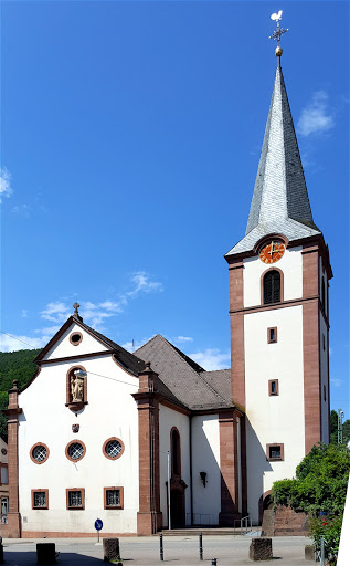 Katholische Pfarrkirche Herz Jesu