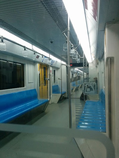 subway-station