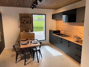 Photo n°4 de ZABAL Menuiseries Ayherre Showroom : Cuisines, Menuiseries, Vérandas & Fermetures à Ayherre (Entrepreneur spécialisé dans la décoration d'intérieur)