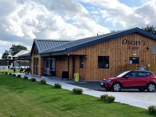 Oscars Cafe - Visual