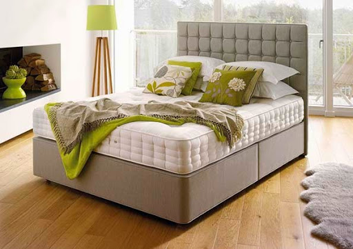 Dreamers Bed Centre - Thumbnail