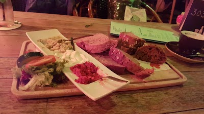 Photos of Eetcaf&eacute; De Beurs