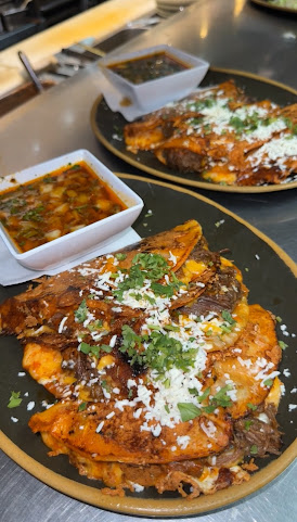 Los Reyes Restaurante Y Cantina by null