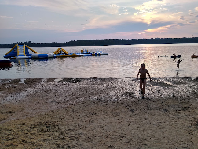 Plaża nad Jeziorem Jaroszewskim