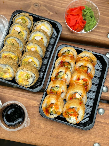 Смачні страви у SushiSonic