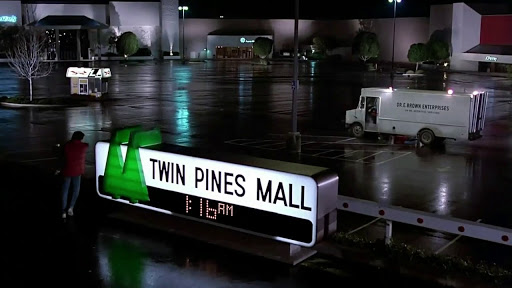 Twin Pines Mall