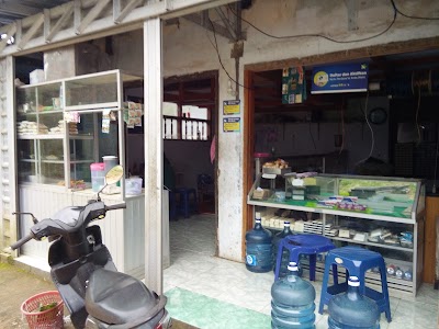 Photos of Toko Dewa