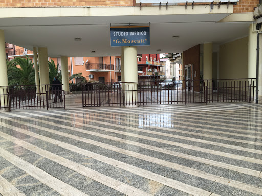 Dott. Giuseppe Ucciero c/o Studio Medico San Giuseppe Moscati