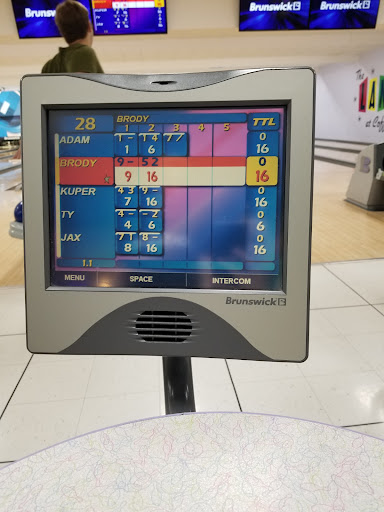 Lanes At Coffee Creek - Thumbnail