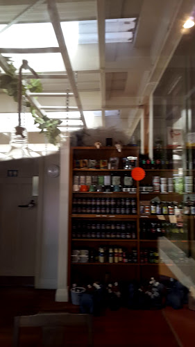 Woodturners Cafe Phone number