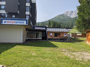 Photo n°9 de INTERSPORT - VARS Le Point Show à Vars (Magasin de vêtements de sport)