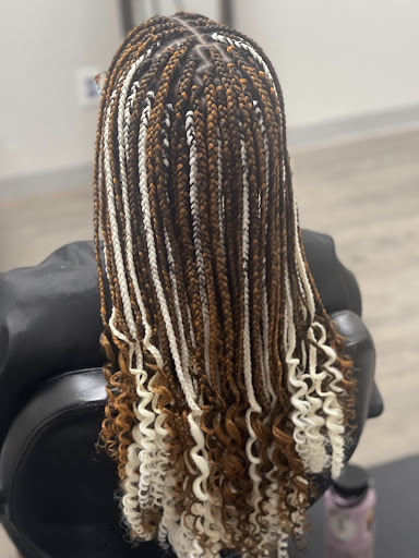 Crystal African Hair Braiding - Thumbnail