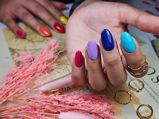 Piposa Nails - Thumbnail