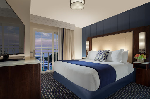 Hyannis Harbor Hotel - Thumbnail