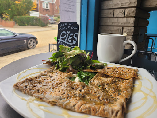 Mel's Petit Café - Thumbnail