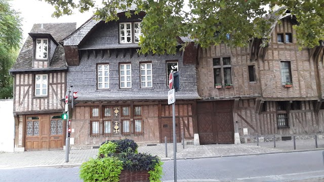 Hôtel Kyriad Troyes
