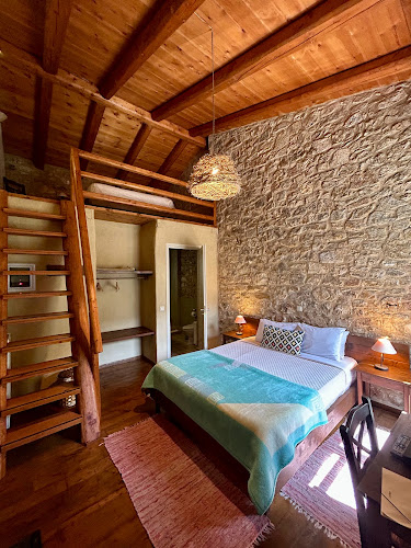 Opinii despre Πρυτανείο în Παραμυθιά - Ξενοδοχείο