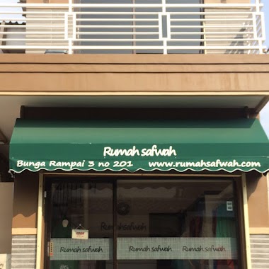 Rumah Safwah, Author: Rumah Safwah