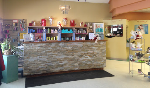 Final Touch Family Hair Care & Spa - Thumbnail