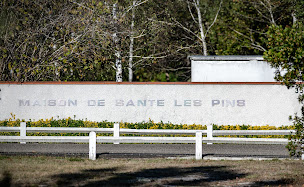 Photo n°7 de Maison de Sante les Pins à Pessac (Clinique de santé mentale)