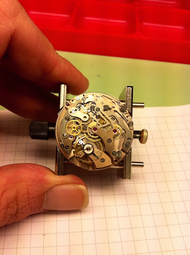 L' Artisan Horloger - Thumbnail