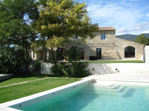 Photo de Mas d'Estieu | Luxury Family Holiday House Accommodation Pool Spa Cucuron South Luberon Provence à Ansouis (84240)