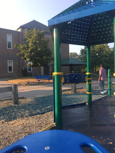 Sprague Elementary School - Thumbnail