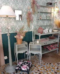 Photo n°27 de Les Couleurs De Brocantine à Jouarre (Magasin)