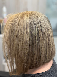 Photo n°17 de Bio T - coiffeur Orléans coloriste végétal Orléans à Orléans (Magasin bio)