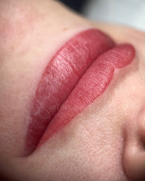 Photo n°3 de Simone Ink à Mézy-sur-Seine (Clinique de maquillage permanent)