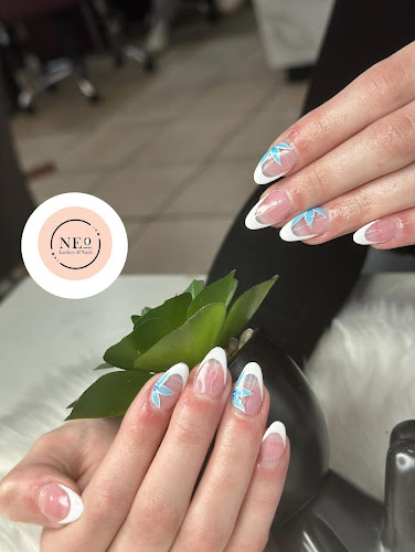Neo Eyelashes Nails interior view