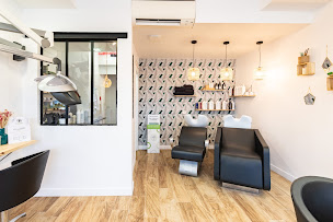Photo n°4 de La Petite Dame à Angers (Salon de coiffure)