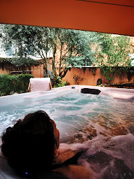 Photo n°10 de CHAMBRES et Spa de la Condamine à Millau (Chambre d'hôtes)