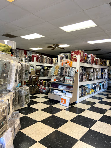 Betty's Catalog Outlet - Thumbnail