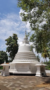 Pathahawatta Rajamaha Temple, Author: Senanayaka Bandara