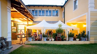 Photos of Winzerhof D&uuml;rauer
