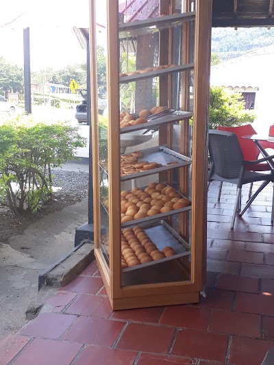 Photos of Almojabanas Don Tomas