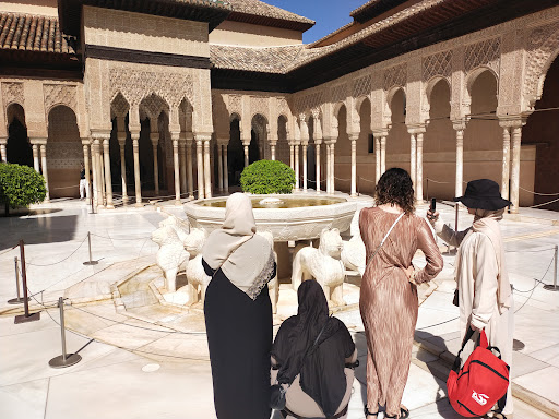 Mirian - Tour guide in Granada - Thumbnail