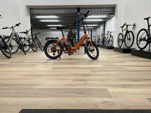 Photo n°8 de Magasin d'usine Cycles Bertin à Guengat (Magasin de vélos)