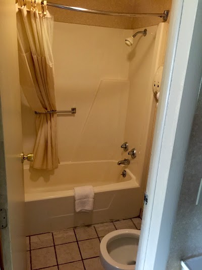 Photos of Home Town Inn