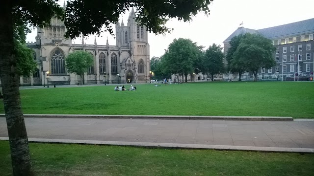 Cathédrale de la Sainte-et-Indivisible-Trinité de Bristol